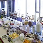 宜必思尚品华沙酒店 酒店
