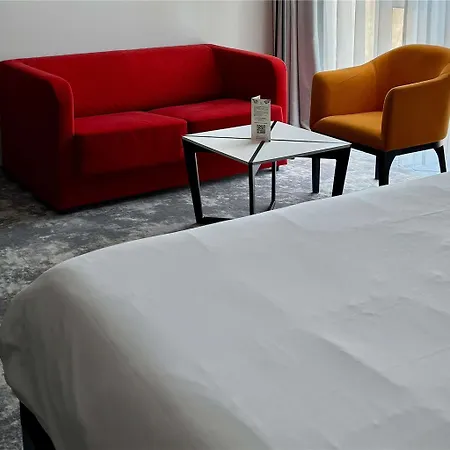 Ibis Styles Hotel 3*
