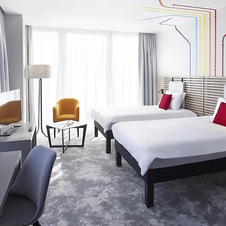 Ibis Styles Отель Варшава