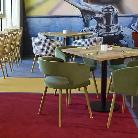Ibis Styles 3*